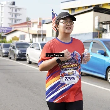 Runner Photo 6029079