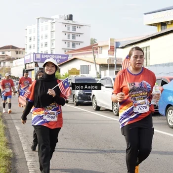 Runner Photo 6029114