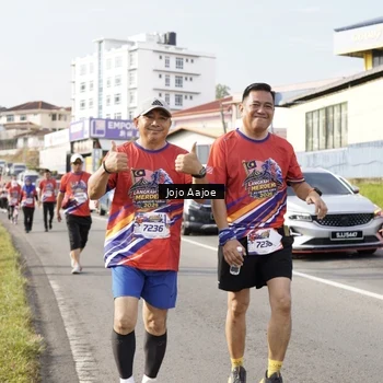 Runner Photo 6029125