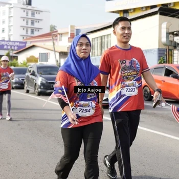 Runner Photo 6029140