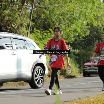 Runner Photo 6029152