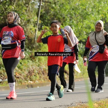 Runner Photo 6029185