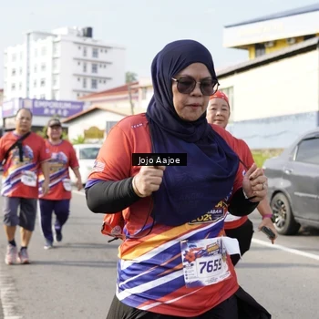 Runner Photo 6029223