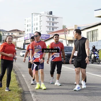 Runner Photo 6029243