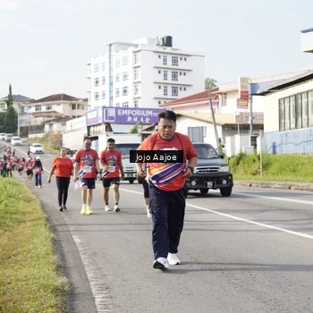 Runner Photo 6029245