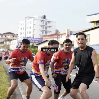 Runner Photo 6029266