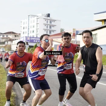 Runner Photo 6029270