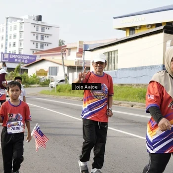 Runner Photo 6029341
