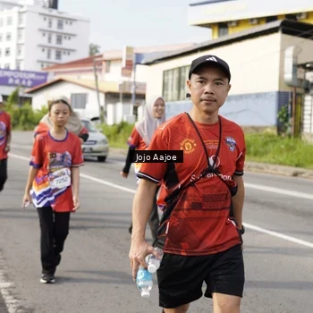 Runner Photo 6029343
