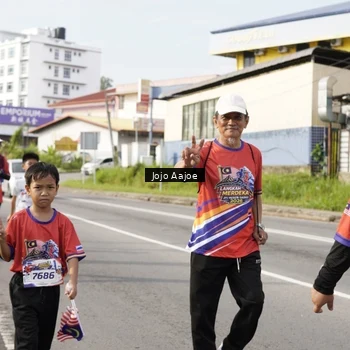 Runner Photo 6029346