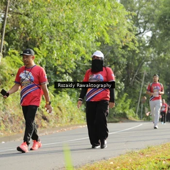 Runner Photo 6029441