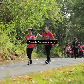 Runner Photo 6029444