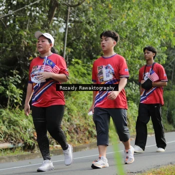 Runner Photo 6029501
