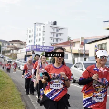 Runner Photo 6029546