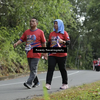 Runner Photo 6029614