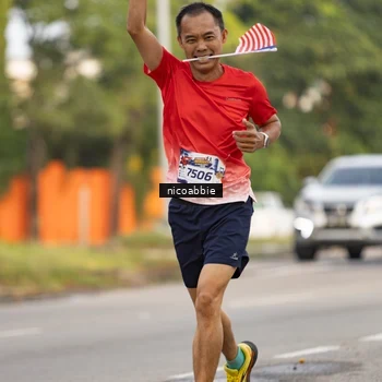Runner Photo 6029644