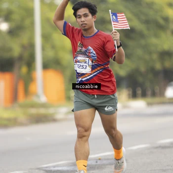Runner Photo 6029648