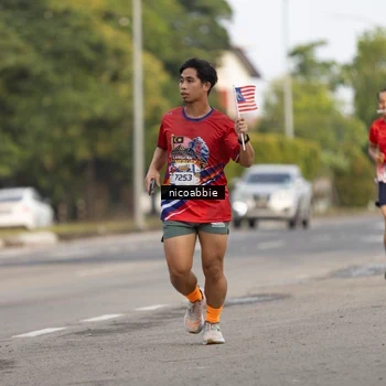 Runner Photo 6029654