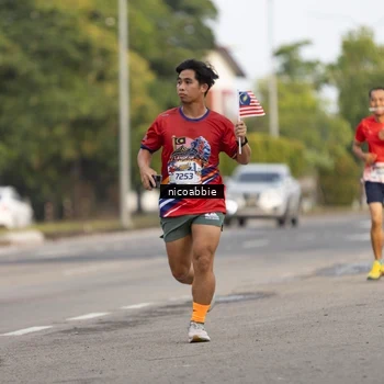 Runner Photo 6029656