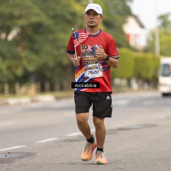Runner Photo 6029671