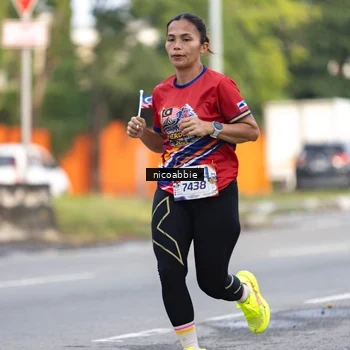 Runner Photo 6029680