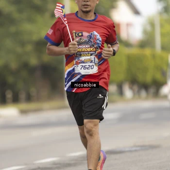 Runner Photo 6029695