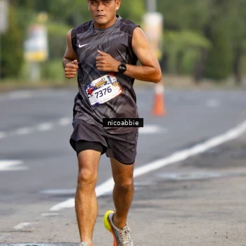 Runner Photo 6029701