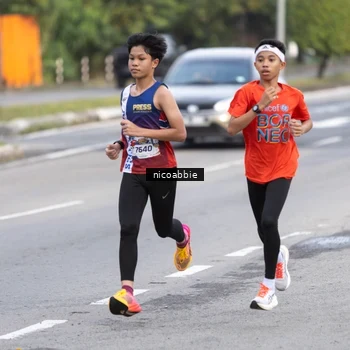 Runner Photo 6029732