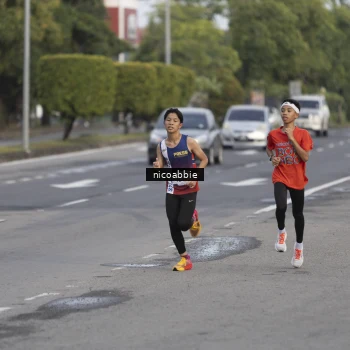 Runner Photo 6029740