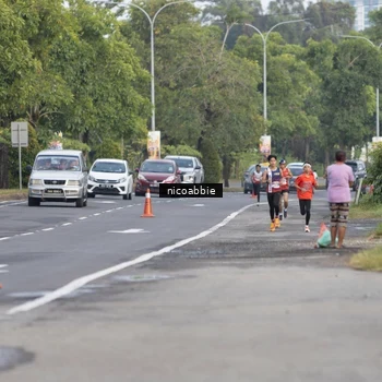 Runner Photo 6029749