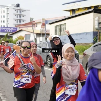 Runner Photo 6029840