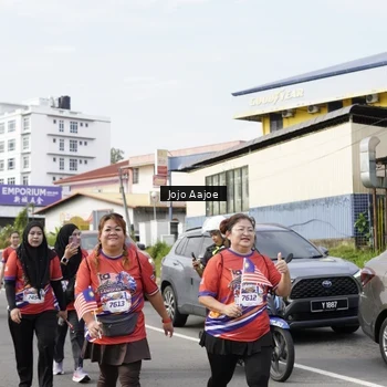 Runner Photo 6029844