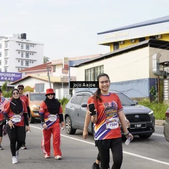 Runner Photo 6029846