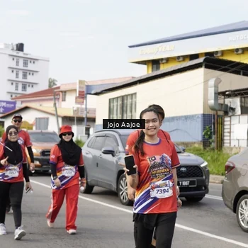 Runner Photo 6029850