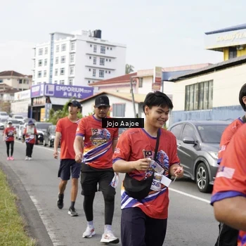 Runner Photo 6029870
