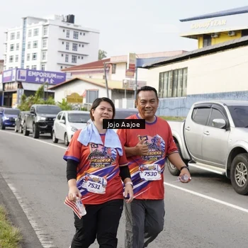 Runner Photo 6029896