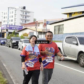 Runner Photo 6029897