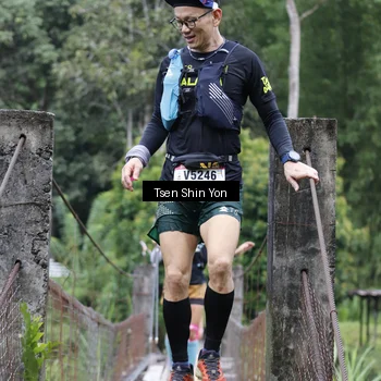 Runner Photo 60300