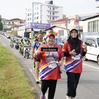 Runner Photo 6030024