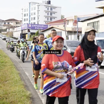 Runner Photo 6030030