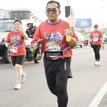 Runner Photo 6030089