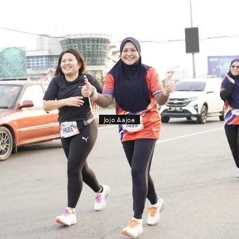 Runner Photo 6030093