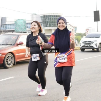 Runner Photo 6030097