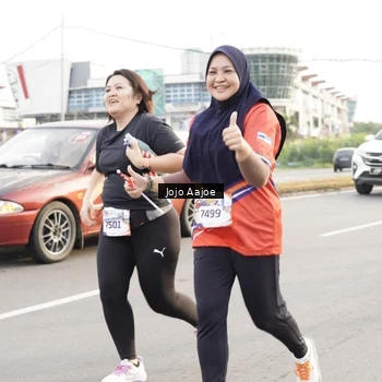 Runner Photo 6030099