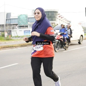 Runner Photo 6030108
