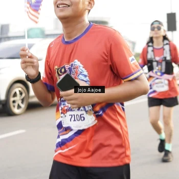 Runner Photo 6030127