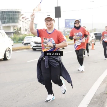 Runner Photo 6030130