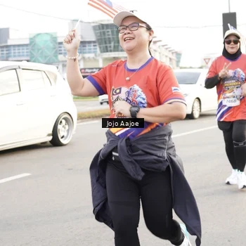 Runner Photo 6030139