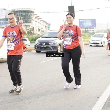 Runner Photo 6030152