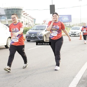 Runner Photo 6030155